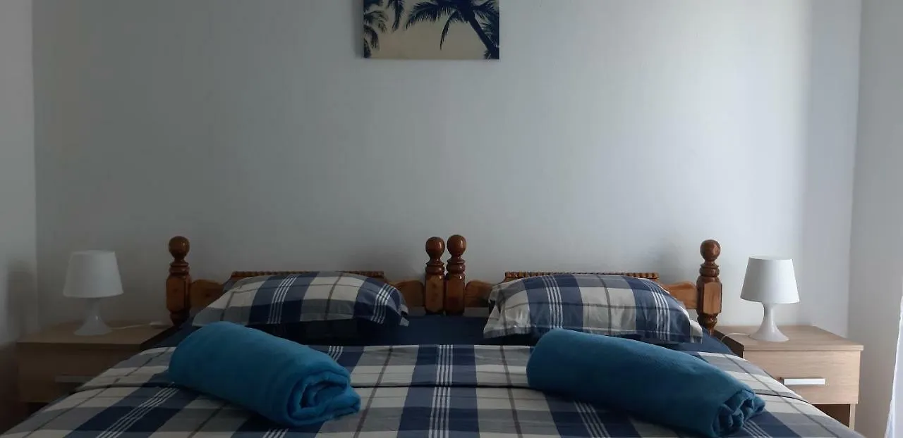 Apartments Max Vir 0*,  Horvátország