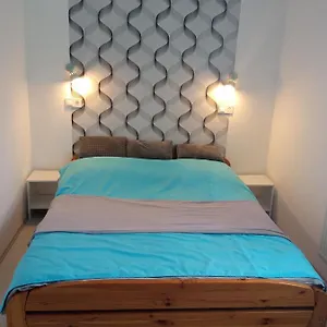https://kiss-szollosi-vendeghaz-ii-lola.hotels-hajduszoboszlo-hungary.com